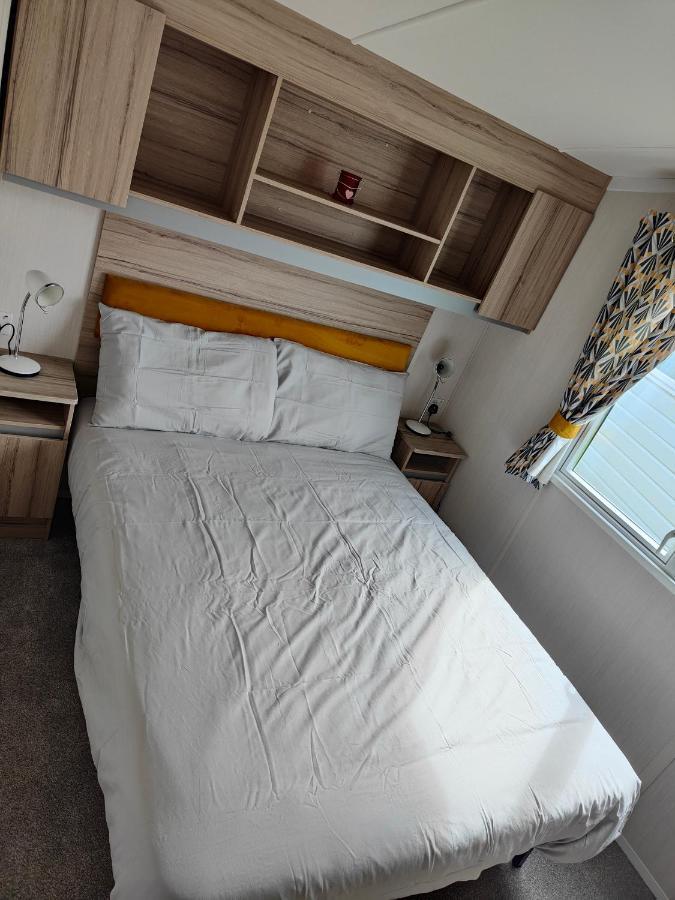 J6 Static Caravan, Fairway Holiday Park Sandown Dış mekan fotoğraf
