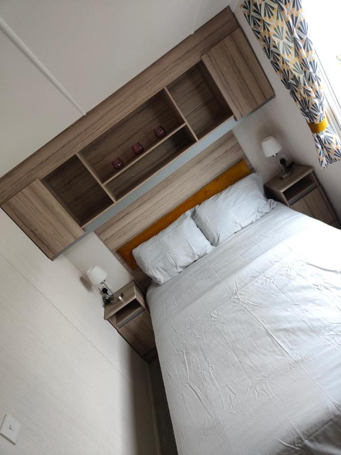 J6 Static Caravan, Fairway Holiday Park Sandown Dış mekan fotoğraf