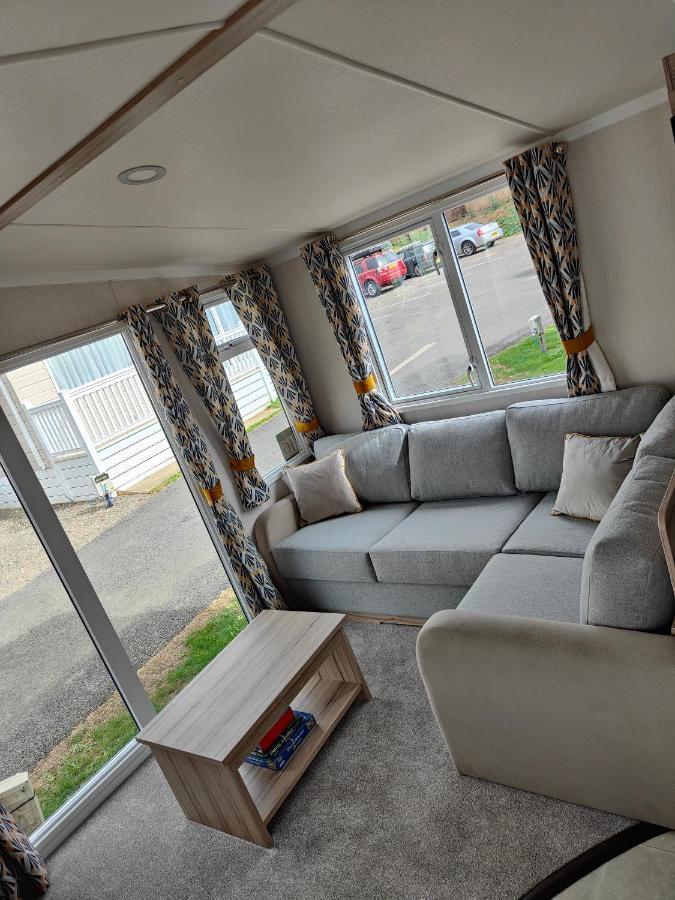 J6 Static Caravan, Fairway Holiday Park Sandown Dış mekan fotoğraf