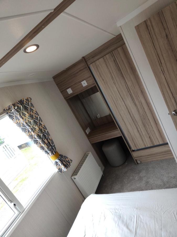 J6 Static Caravan, Fairway Holiday Park Sandown Dış mekan fotoğraf
